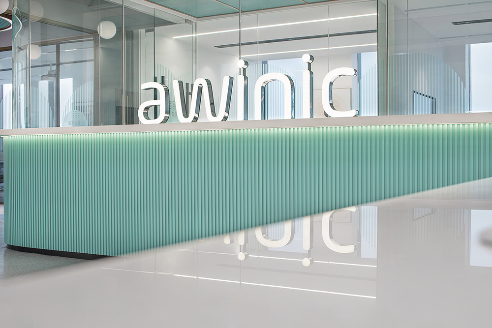 ɫо Ƽ˾awinicϺӹ12¥칫