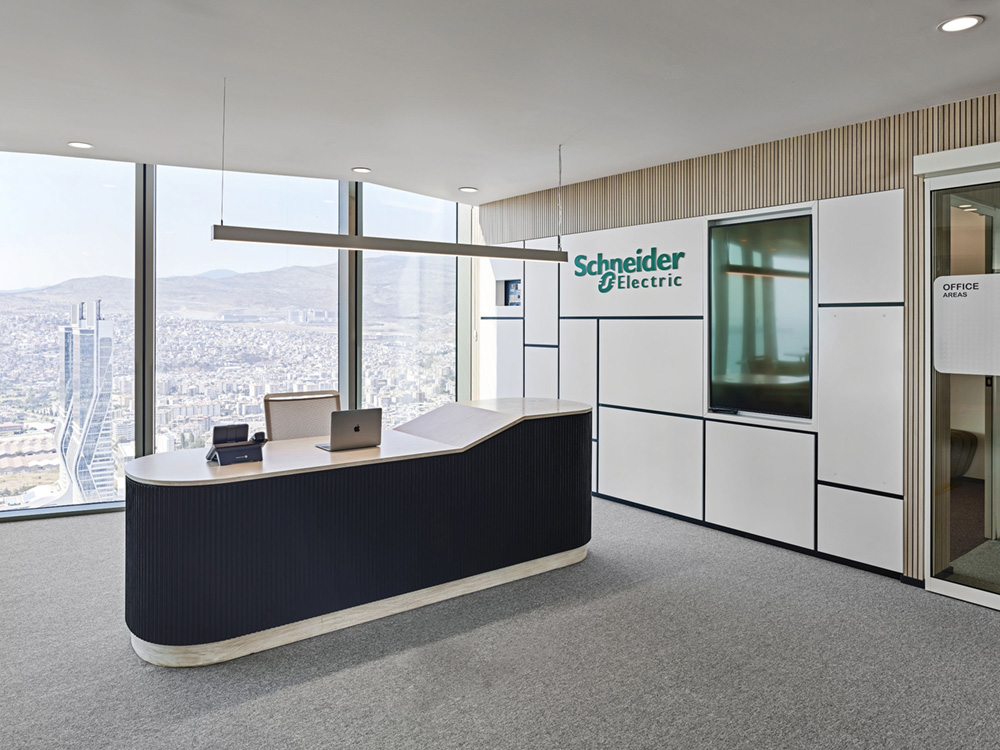 Լ Schneider Electricʩ͵µܶ칫