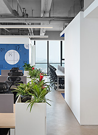 �ųϴ��������ܲ��칫 Locker��