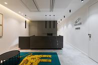 Tehran Shargh��ҵ���ŵº����칫 ǰ̨�Ӵ�