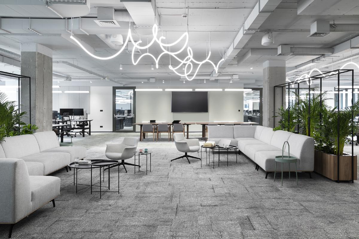 ���ڿƼ�Payhawk�����ǣ�ģ�黯+��������+��ҵ��ѧ