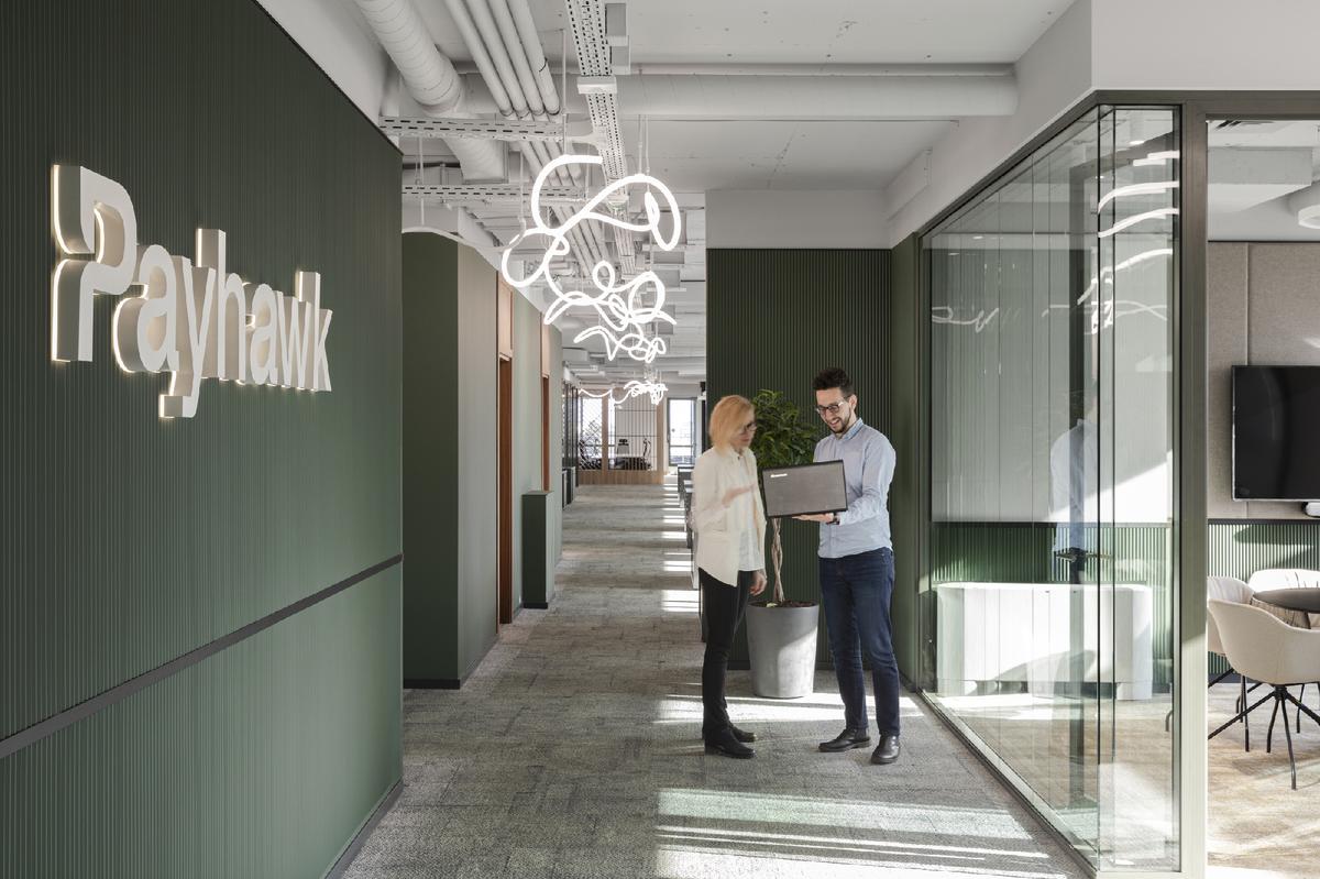 ���ڿƼ�Payhawk�����ǣ�ģ�黯+��������+��ҵ��ѧ