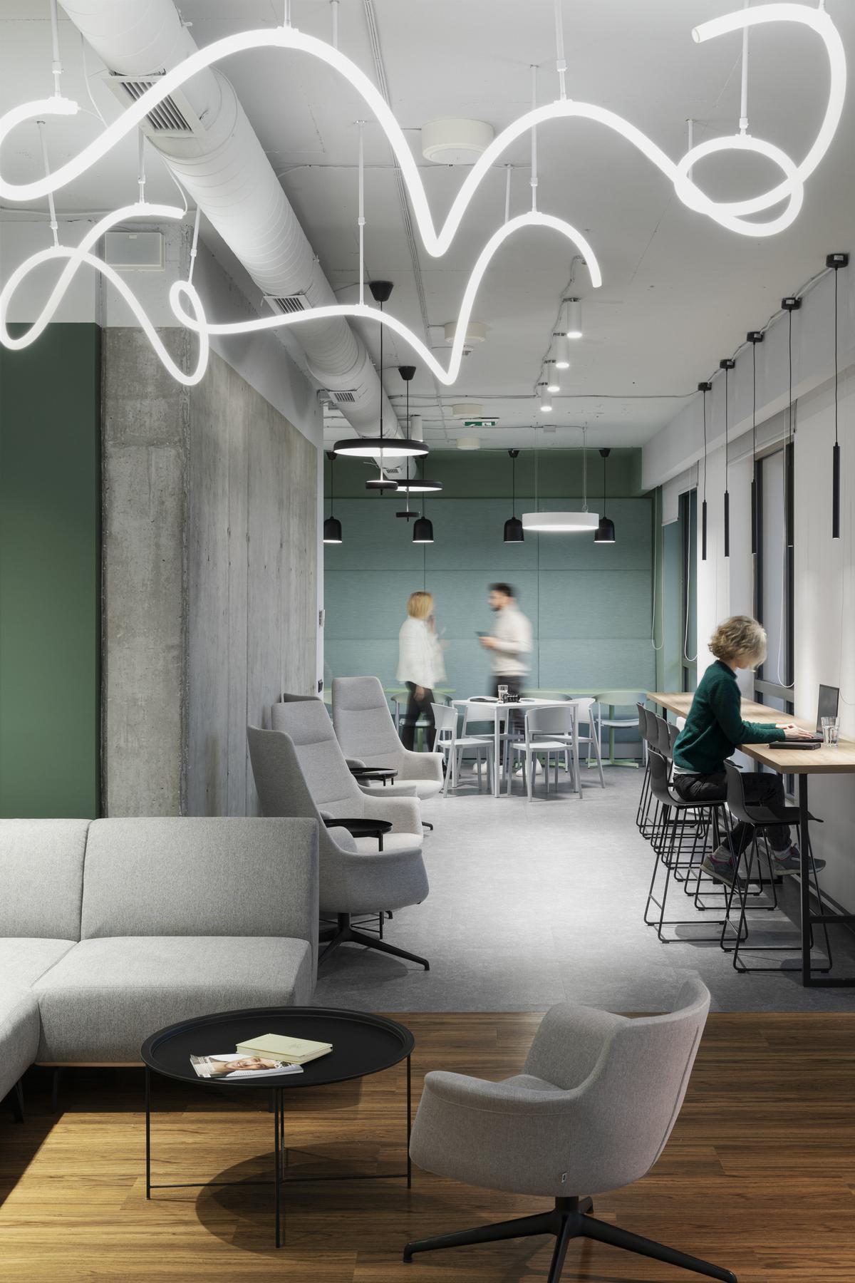 ���ڿƼ�Payhawk�����ǣ�ģ�黯+��������+��ҵ��ѧ