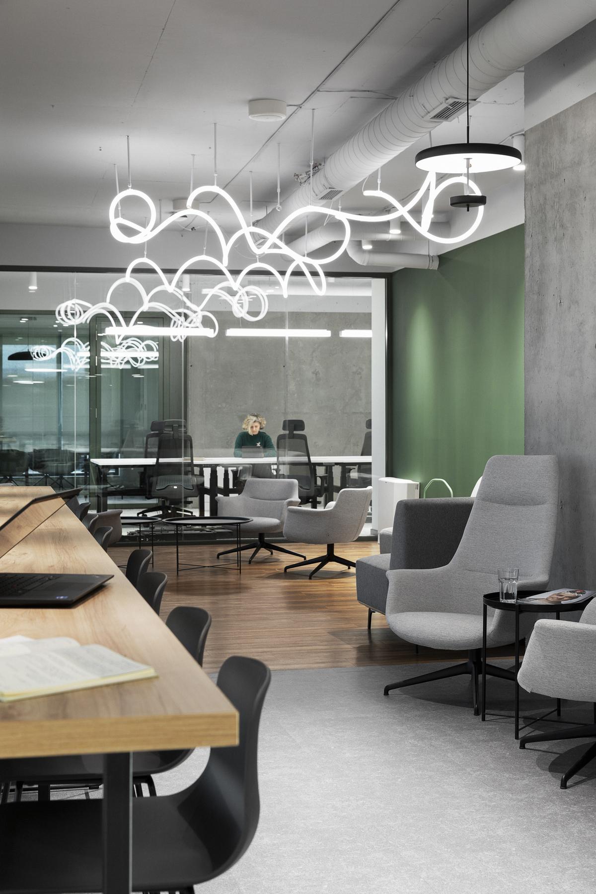 ���ڿƼ�Payhawk�����ǣ�ģ�黯+��������+��ҵ��ѧ