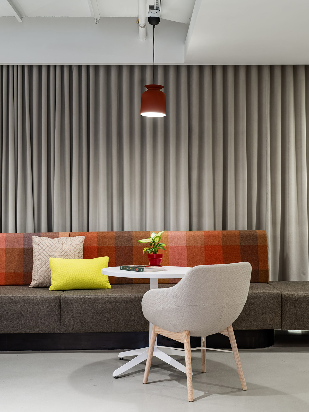 Gensler�¸绪�칫�ң�ԭס���Ļ����ִ�ְ���ĶԻ�