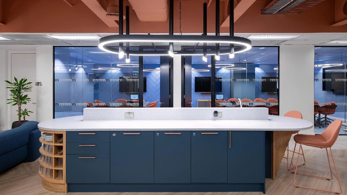 Mazars���ʦ�������������칫�ң����ͳ��λ��