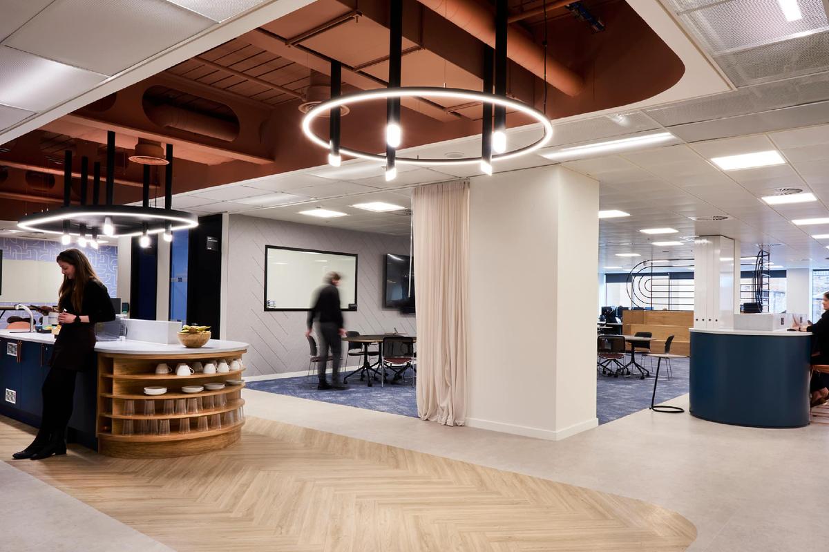 Mazars���ʦ�������������칫�ң����ͳ��λ��