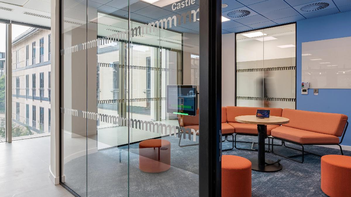 Mazars���ʦ�������������칫�ң����ͳ��λ��