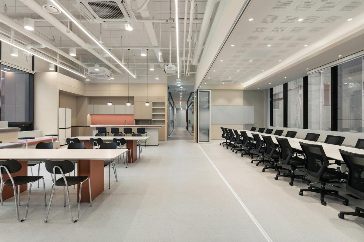 ��������Saige Research�׶��칫�ң�����ռ���ѧ