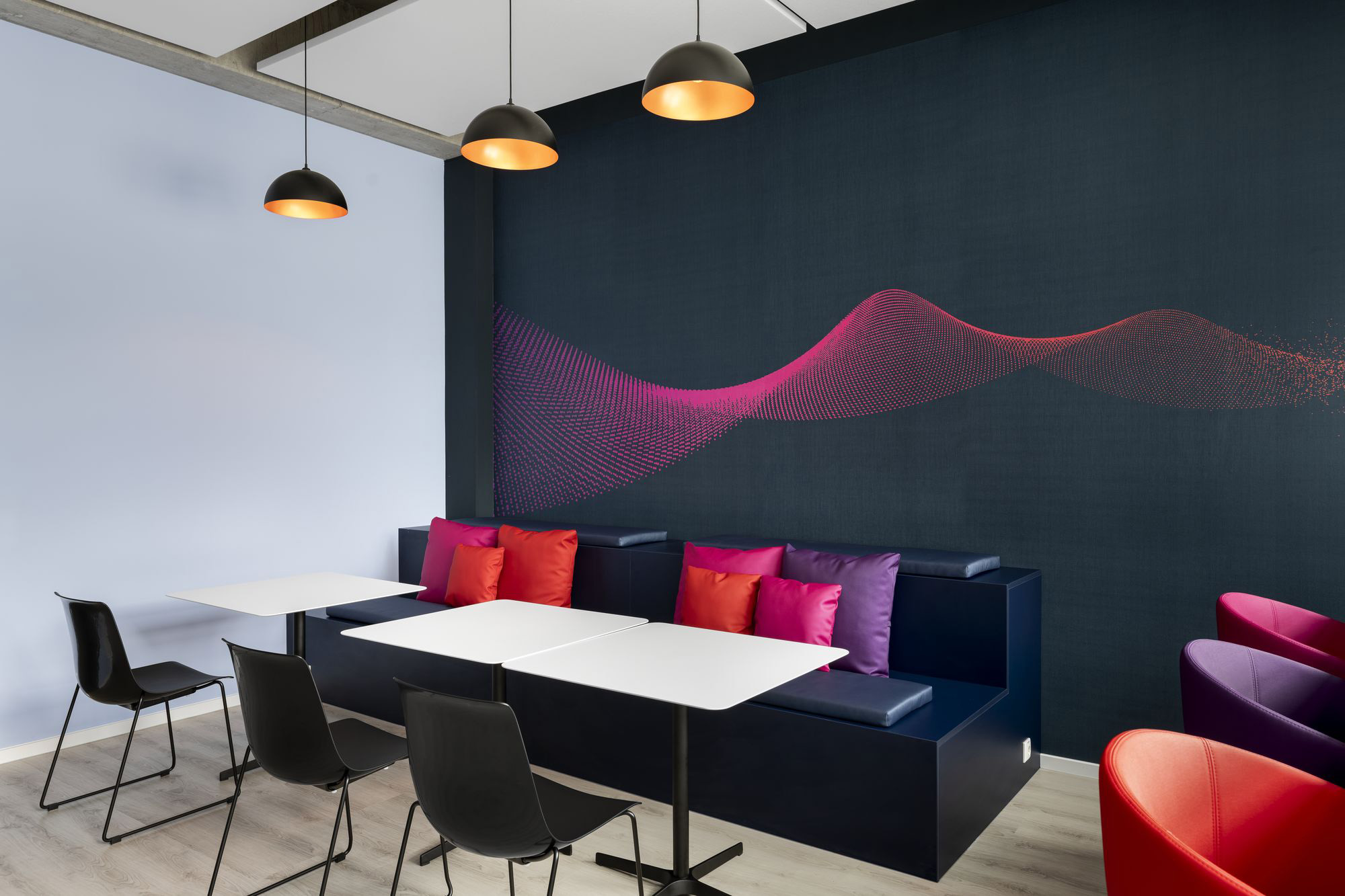 Comet Yxlon�����칫�ң����������ҵ�Ļ�����