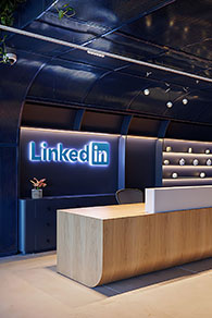 LinkedIn����ά���ܲ� ǰ̨�Ӵ�