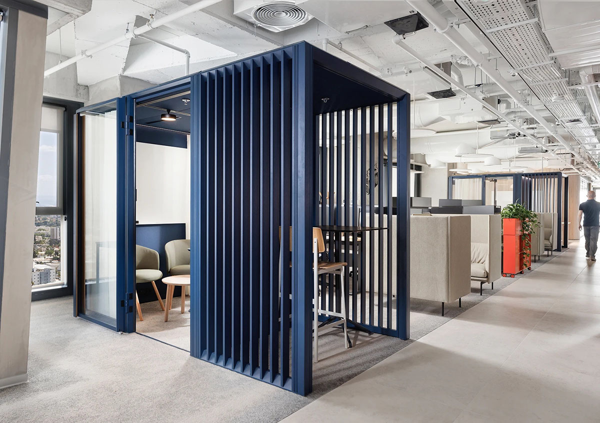 LinkedIn����ά���ܲ���ģ�鸳�ܣ�ī��֮��