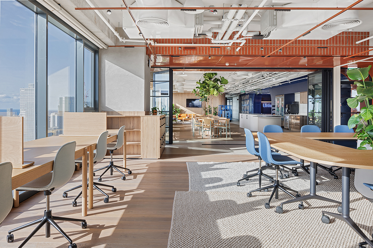 LinkedIn����ά���ܲ���ģ�鸳�ܣ�ī��֮��