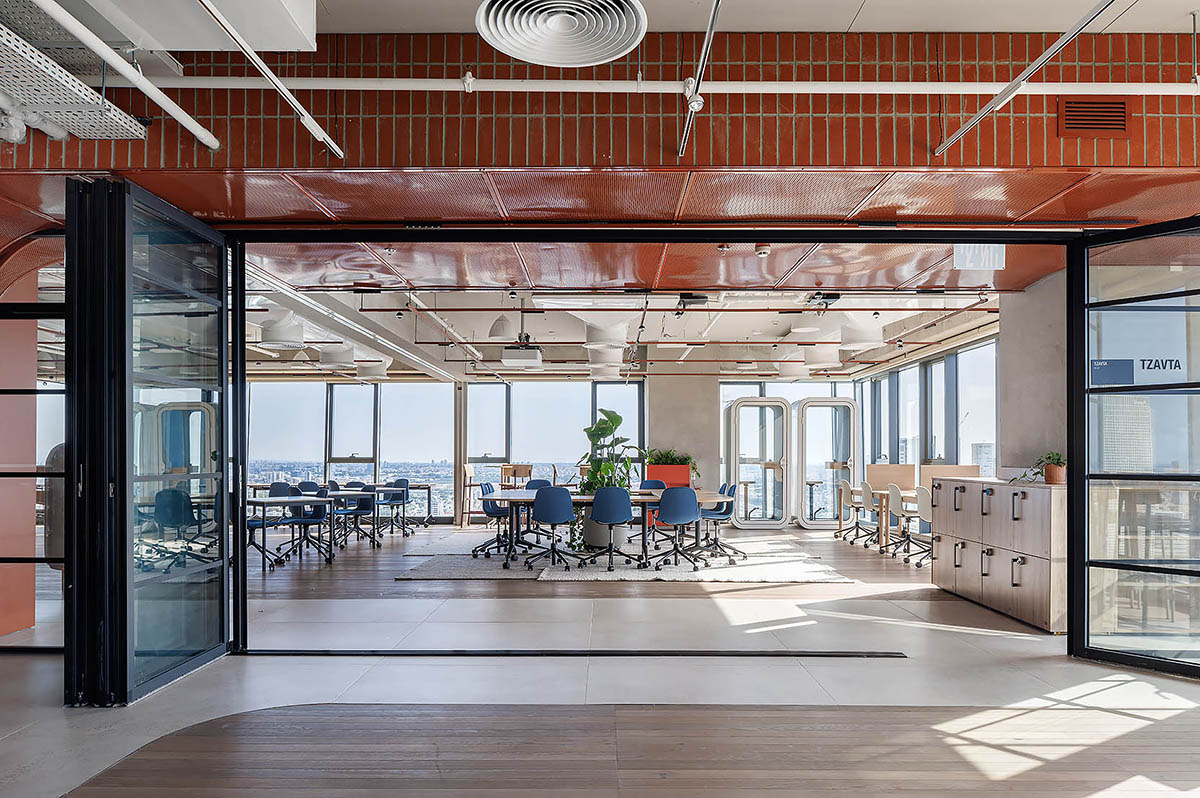 LinkedIn����ά���ܲ���ģ�鸳�ܣ�ī��֮��