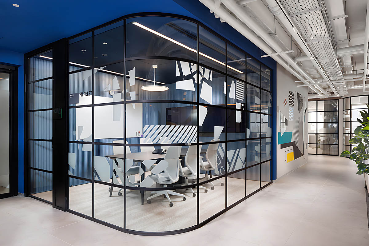 LinkedIn����ά���ܲ���ģ�鸳�ܣ�ī��֮��