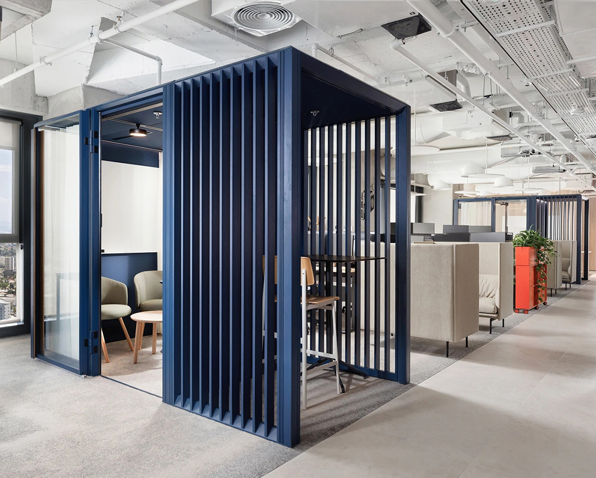 LinkedIn����ά���ܲ���ģ�鸳�ܣ�ī��֮��