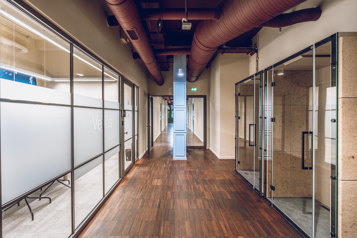 ����Concordia���ϰ칫���ɳ����Ǹ��߽׵Ŀռ�������