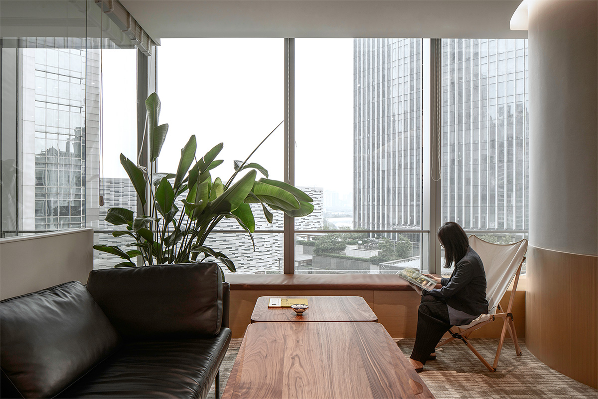 �Ϻͽ�����𡤴�����ս�Լ������ģ���ͳ�봴�¹���