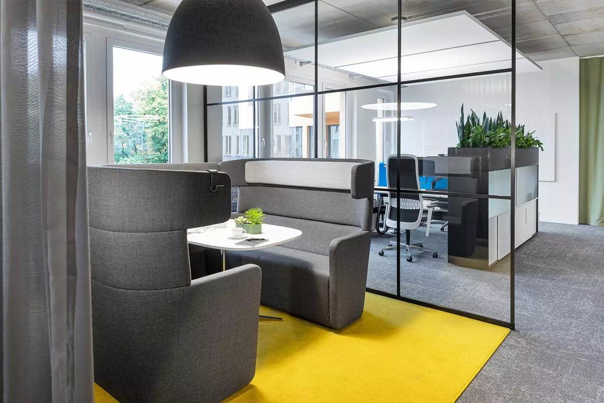 Bene�¹�Ľ���չ��