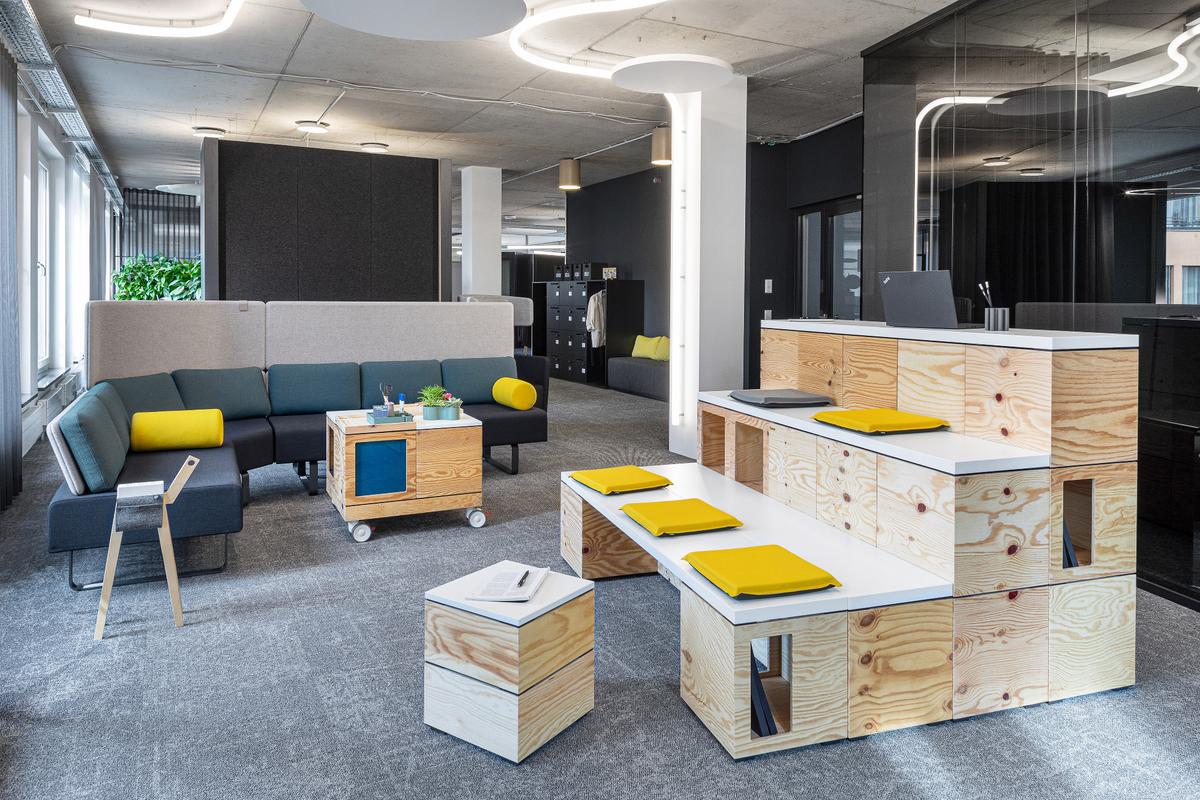 Bene�¹�Ľ���չ��