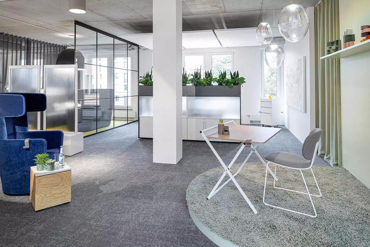 Bene�¹�Ľ���չ��