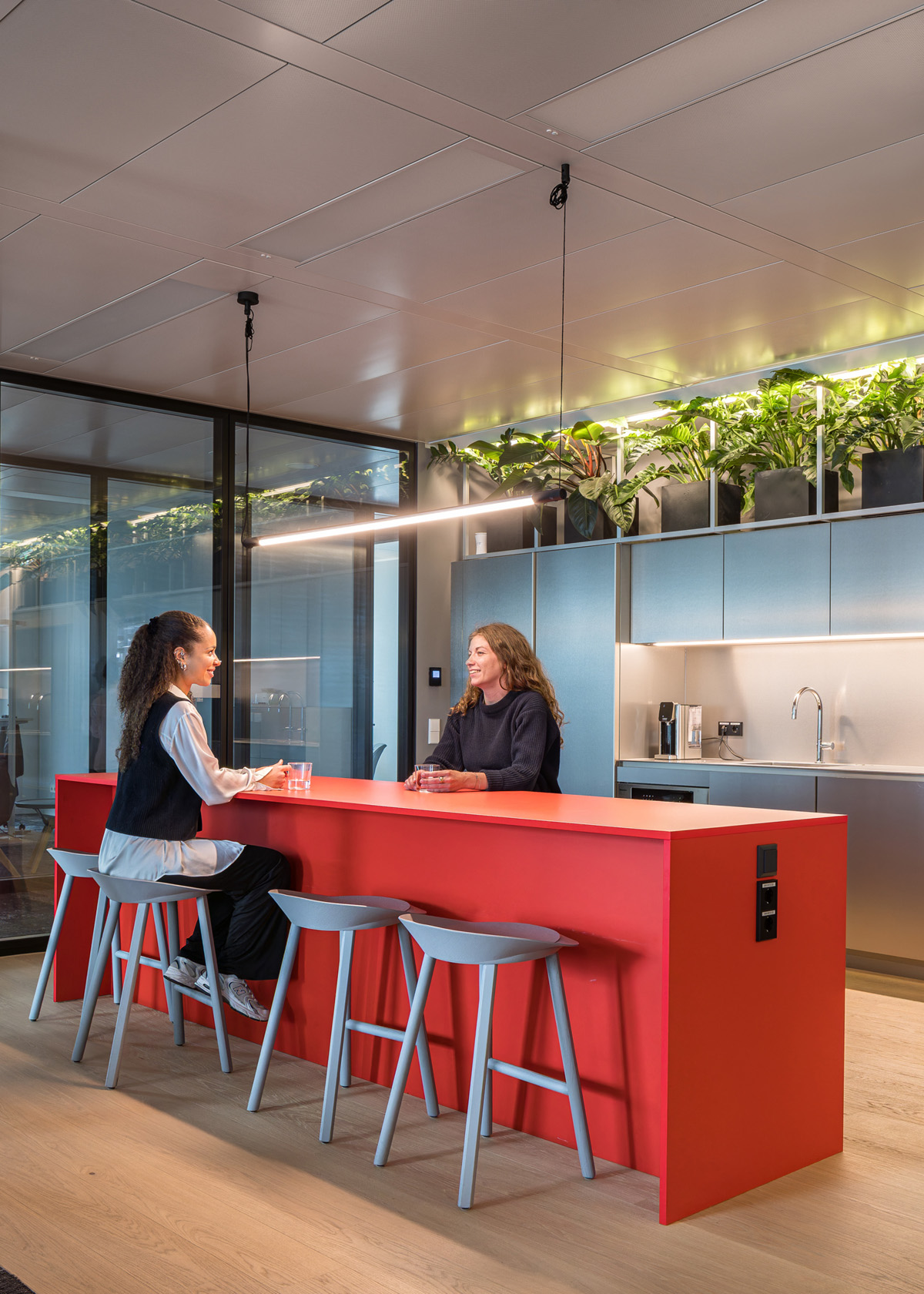 ˽ļͶ��Ardian�����˸���������Ȼ�鶯�ĸ߶��칫��ѧ