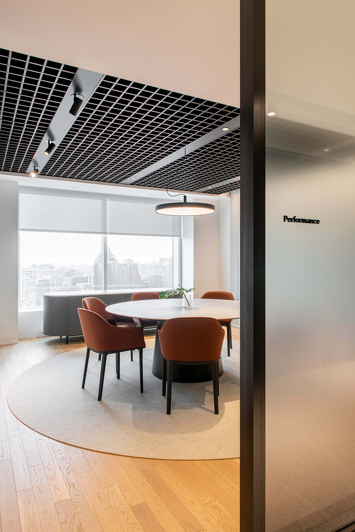 Desjardins�������и߹�¥����ƣ���ֵ��������ʫ��ռ�