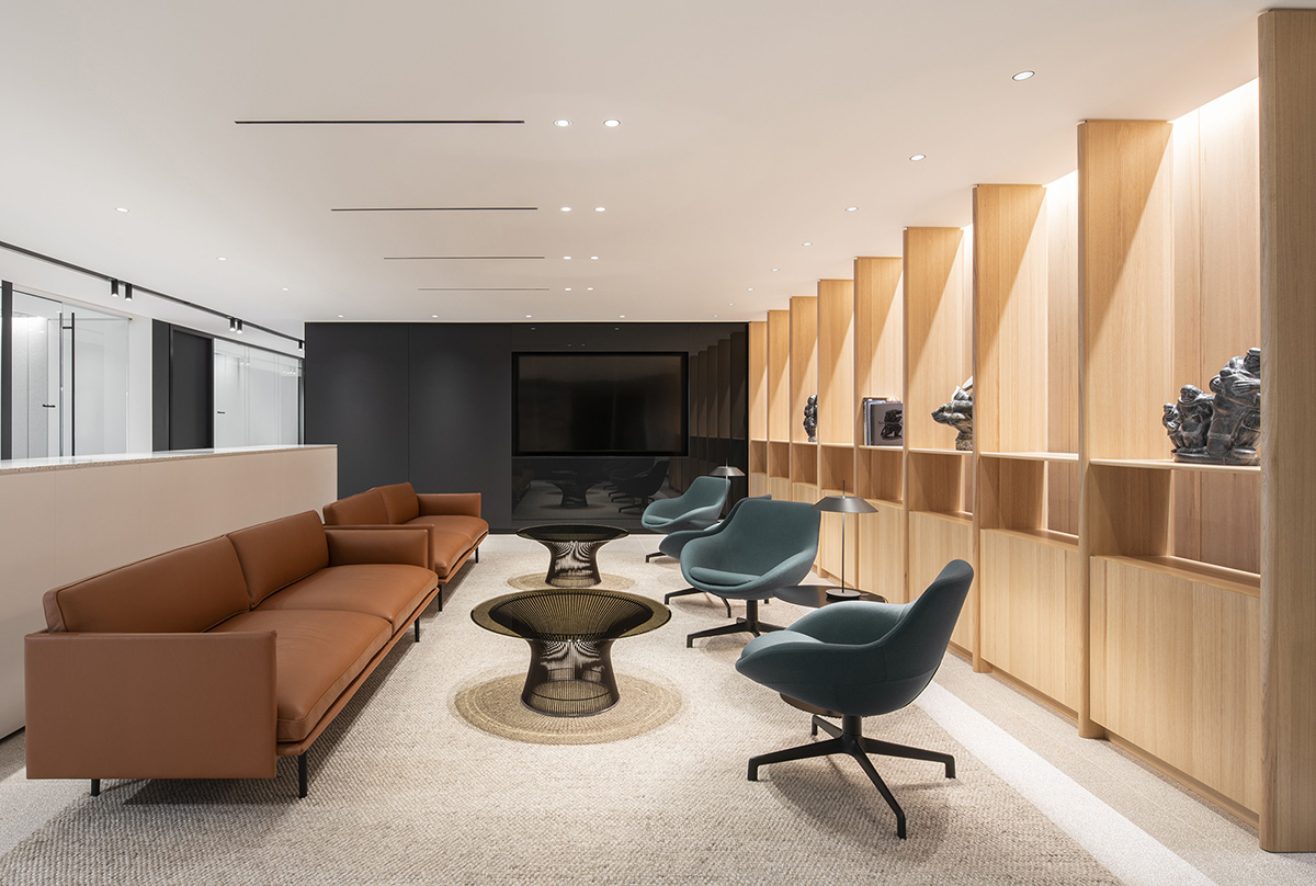 Desjardins�������и߹�¥����ƣ���ֵ��������ʫ��ռ�