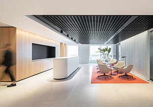 Desjardins�������и߹�¥����ƣ���ֵ��������ʫ��ռ�