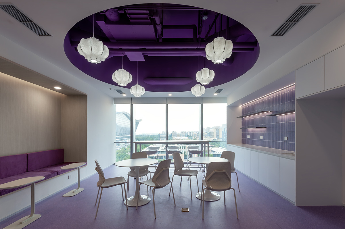 ������δ����Ψ���ɶ��칫�ռ�ȫά������