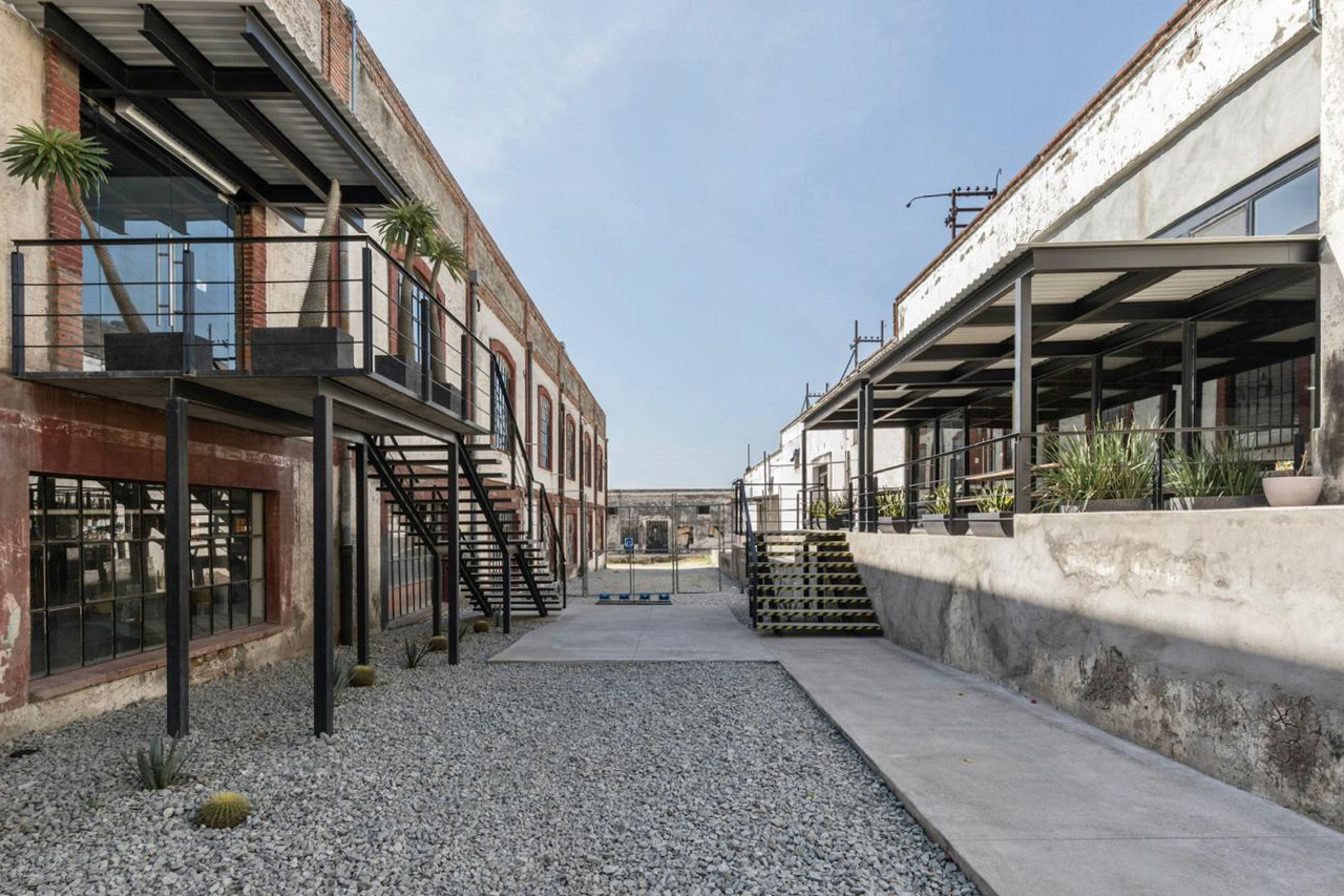 ī����Leonali�칫¥���Ͻ�����ѭ��������