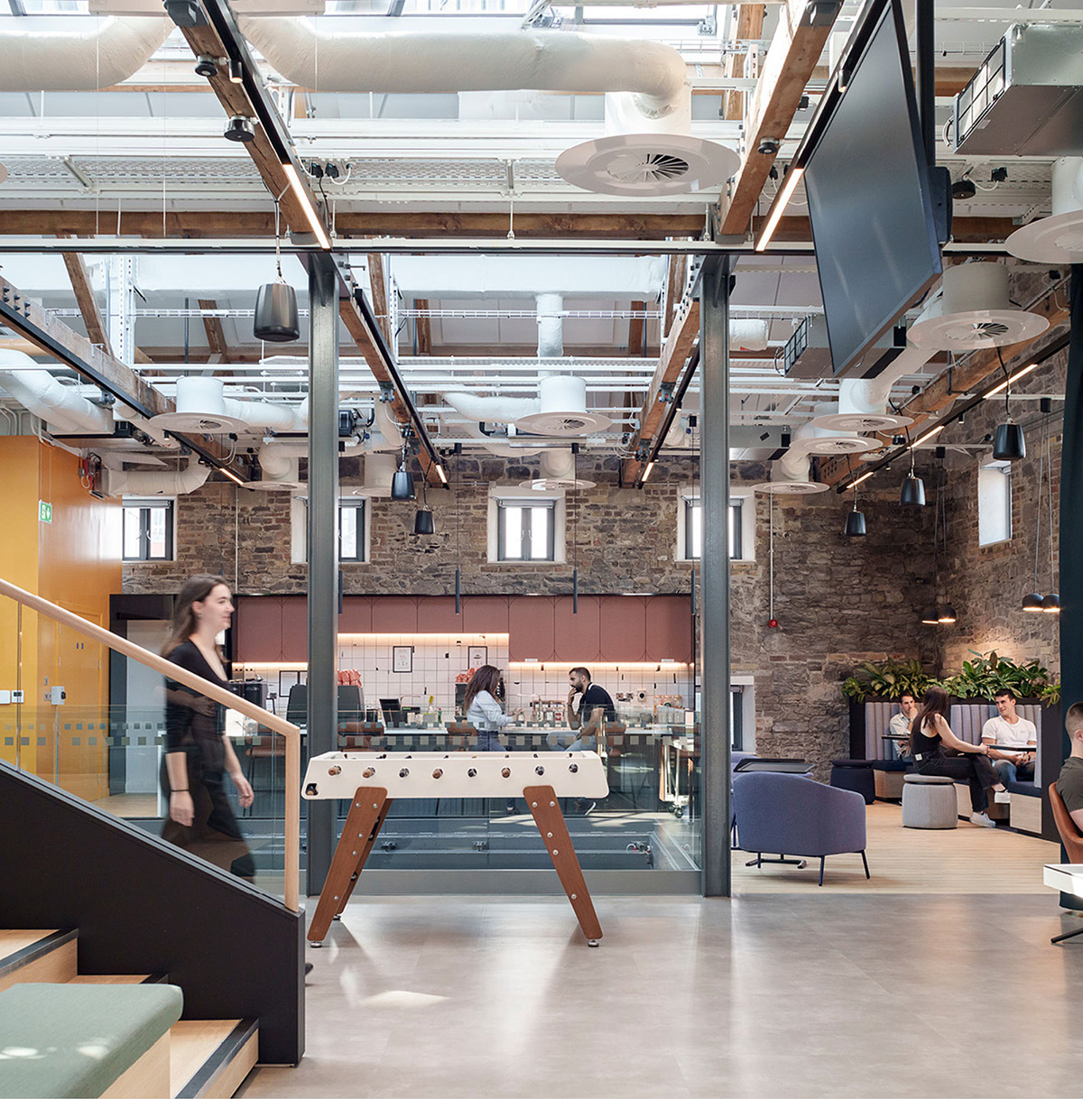 Google�����ְ칫�ң���Խ150���Ψ���ռ�Ի�