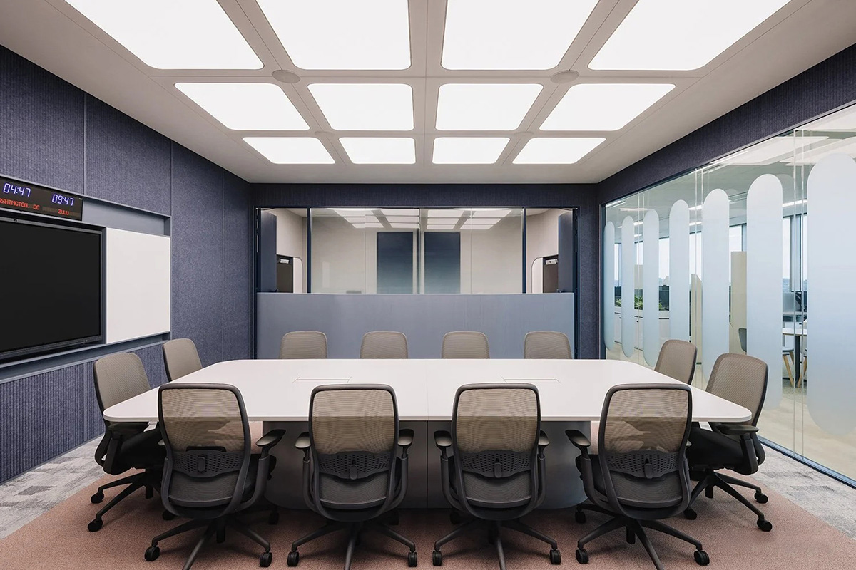 ���ܾ�ͷ Anglo-Eastern�¼��£���������ѧд��칫����