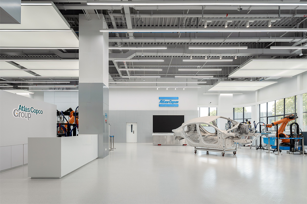 Atlas Copco�Ϻ��������ģ���������ѧ���ں�