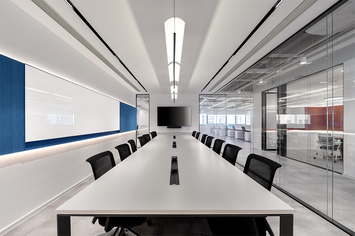 Atlas Copco�Ϻ��������ģ���������ѧ���ں�