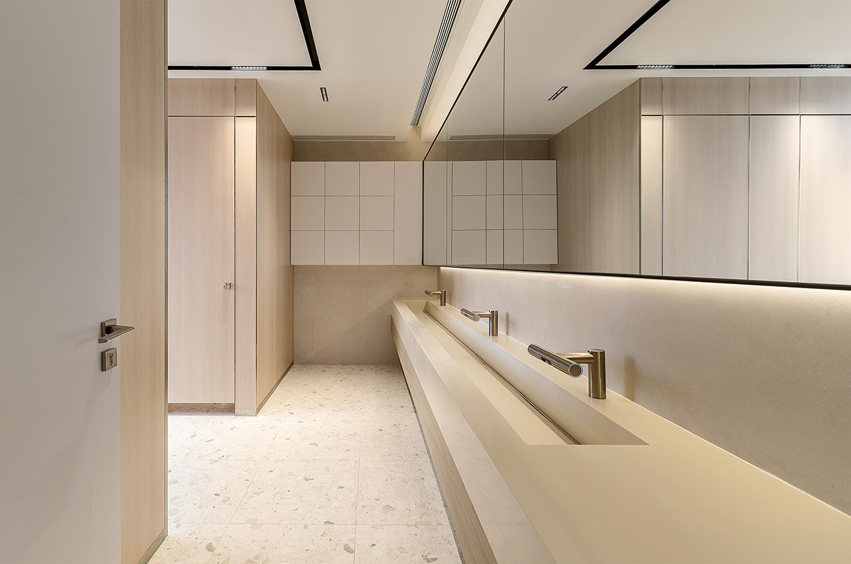 Atlas Copco�Ϻ��������ģ���������ѧ���ں�