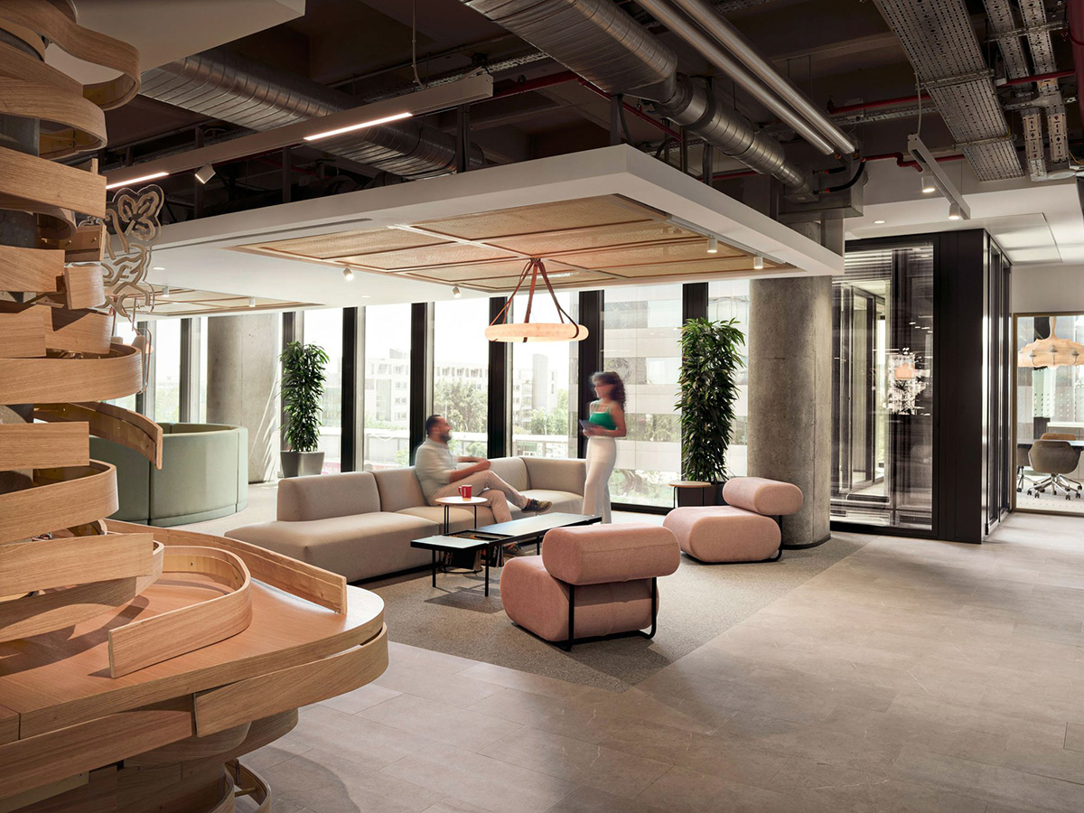 Nestle��˹̹�����ܲ���ȸ������֮��