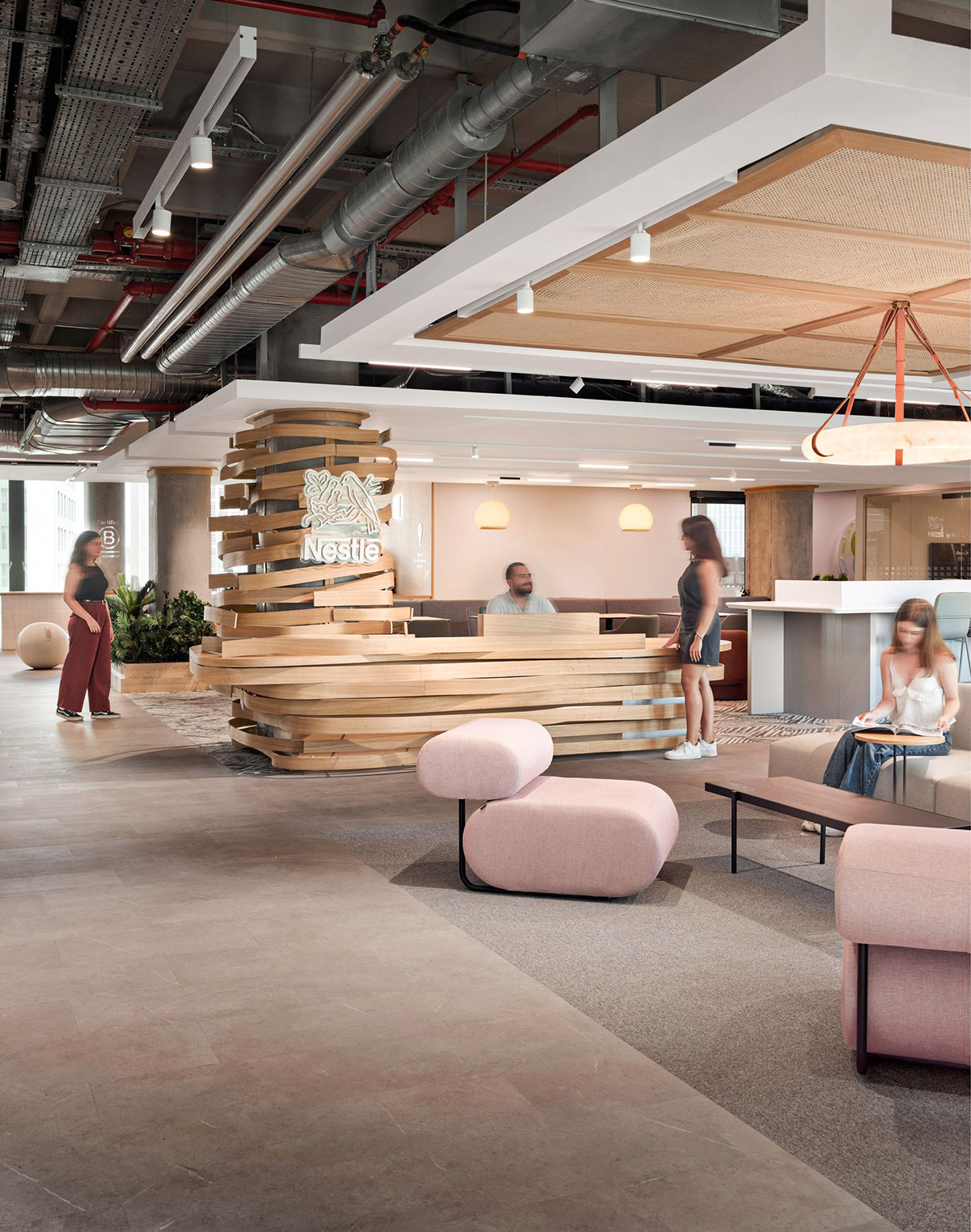 Nestle��˹̹�����ܲ���ȸ������֮��