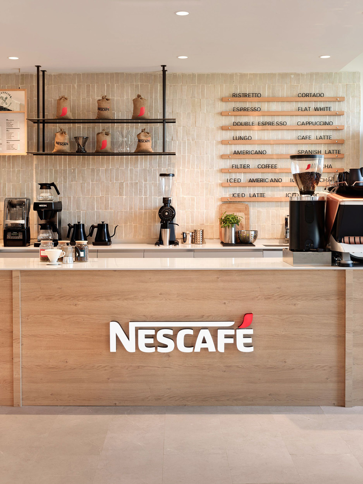 Nestle��˹̹�����ܲ���ȸ������֮��