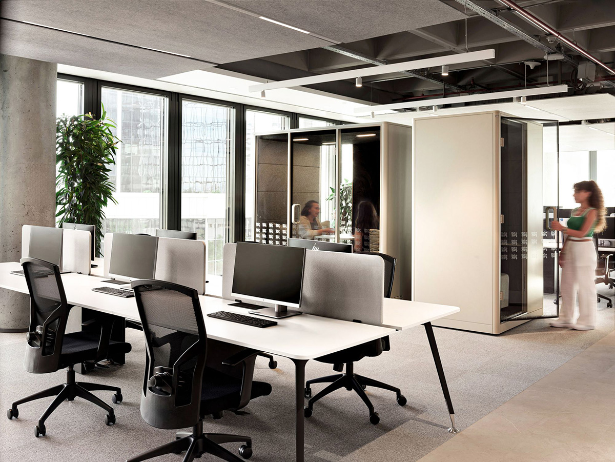 Nestle��˹̹�����ܲ���ȸ������֮��