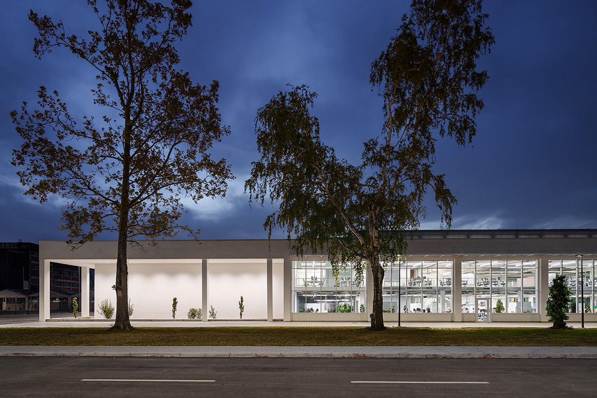 Schneiderʩ�͵µ������ģ��ɳ����������ҵ��