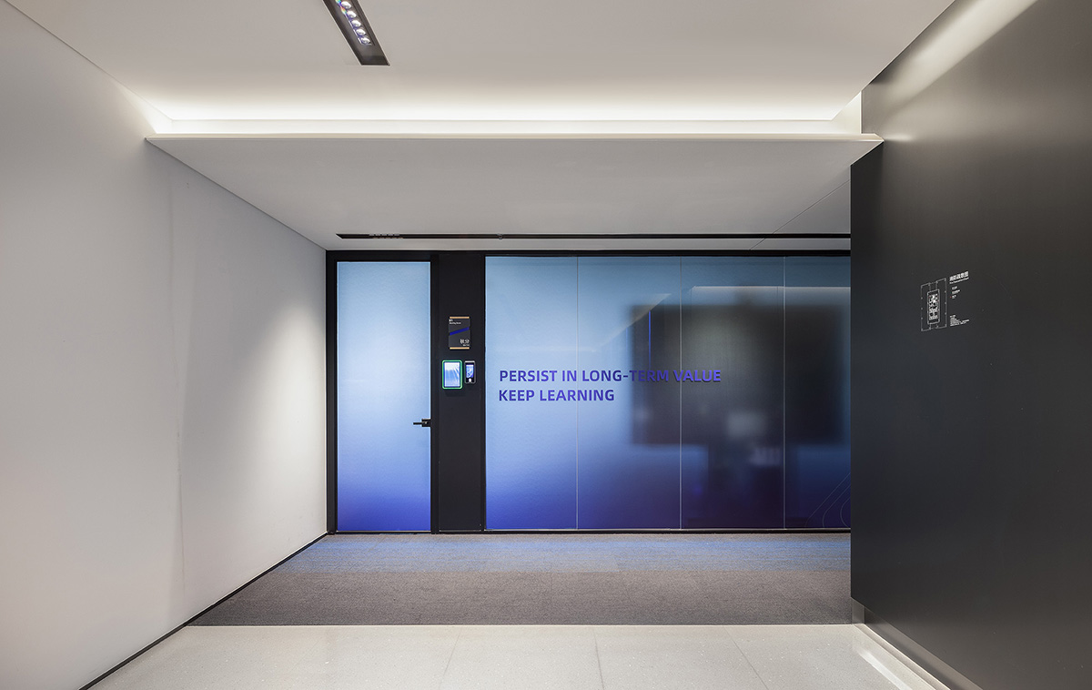 ��о΢Novosense���ڣ��Ƽ�Ϊ�ʣ�����Ϊī����дδ���칫