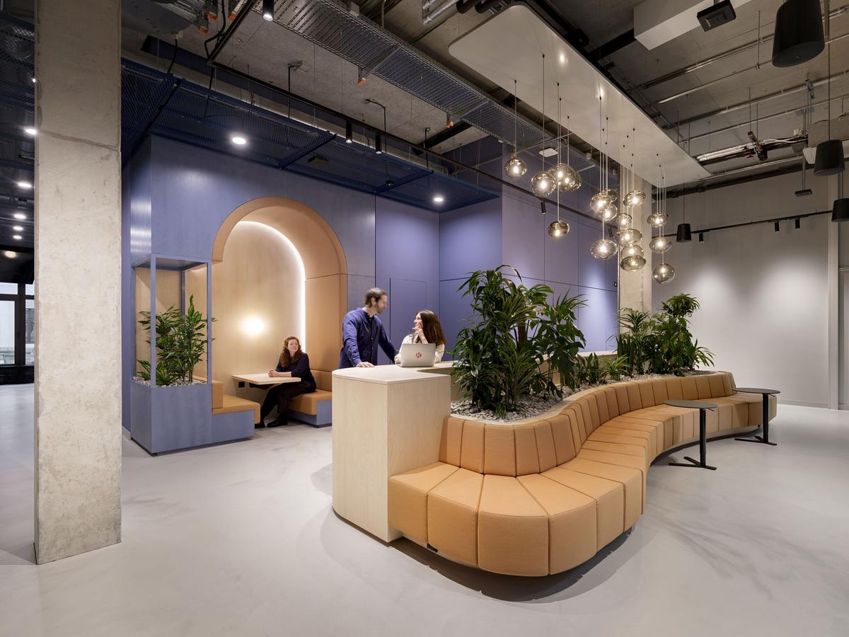 �����������չ�Ӱ��д��������ͷ��Ľ���֮��