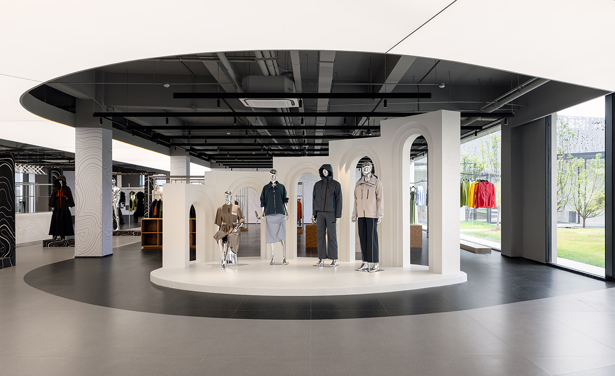 ��Ե��֯�����ܲ��칫����ɫ��ѧ�Ŀռ�ת��