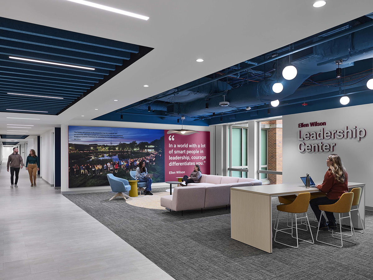 �������ش�ѧ����������δ���Ķ�����ѧԺ