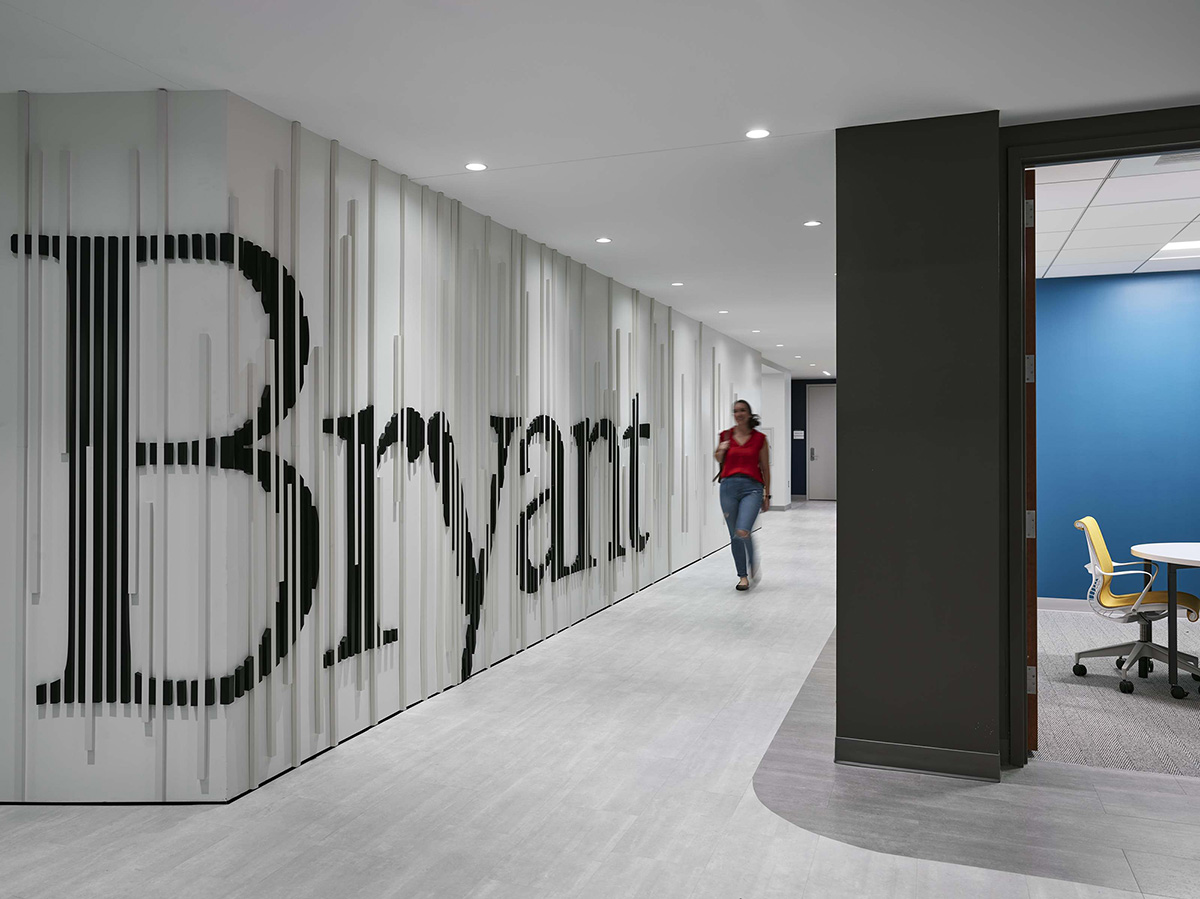 �������ش�ѧ����������δ���Ķ�����ѧԺ