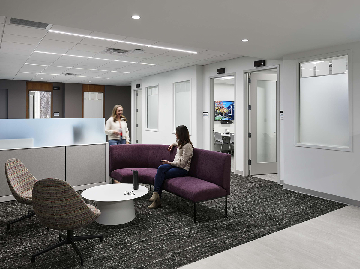 �������ش�ѧ����������δ���Ķ�����ѧԺ