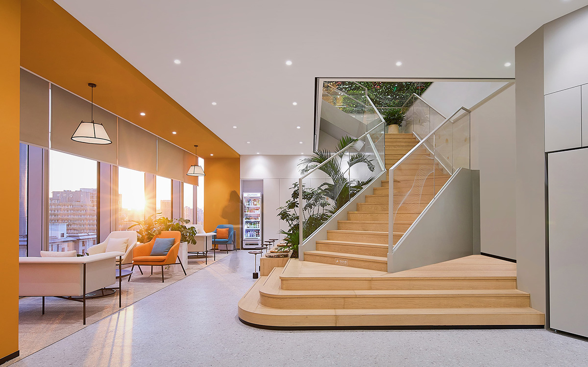 ���������칫�ң�AIоƬ��ҵ�����������Ͱ칫�ռ�