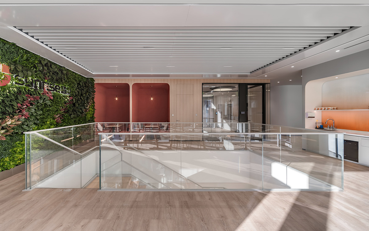 ���������칫�ң�AIоƬ��ҵ�����������Ͱ칫�ռ�