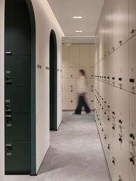 ��ѯ��˾Marsh McLennan��˹̹�����칫 Locker��